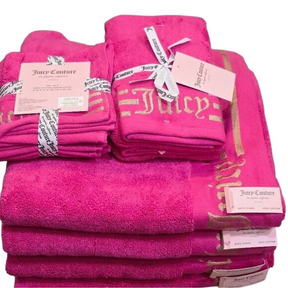 Juicy Couture Home Gold Embossed Stripes Signature Logo Oversized Bath Towel Set - Picture 3 of 12